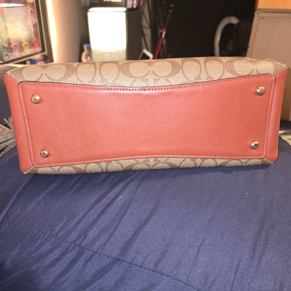 NWOT COACH PURSE - Picture 6 of 7